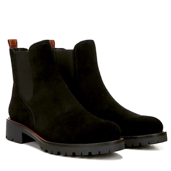 Sam Edelman Shoes - Sam Edelman Jaclyn Suede Sherpa Lined Chelsea Boot in Black Size 6